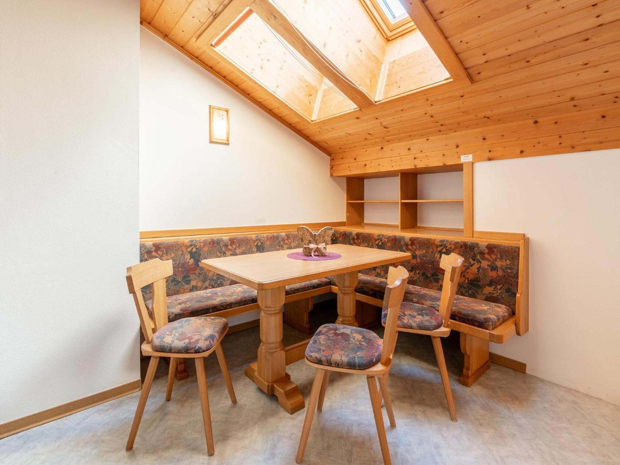 Beautiful Apartment In Mittersill With Balcony Exterior photo