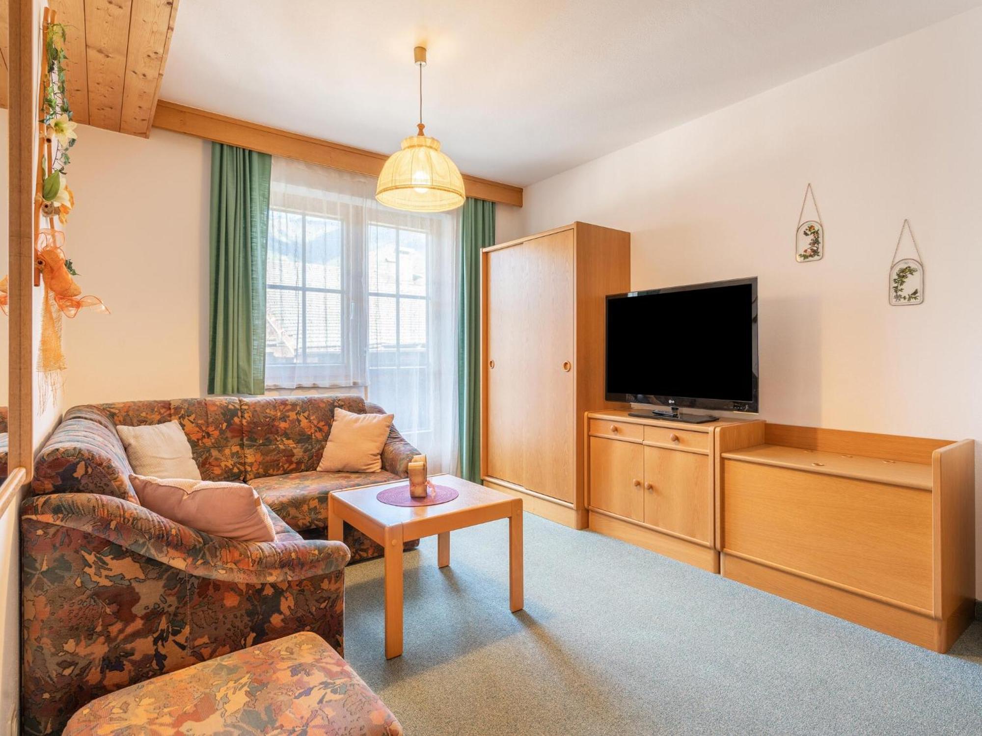Beautiful Apartment In Mittersill With Balcony Exterior photo